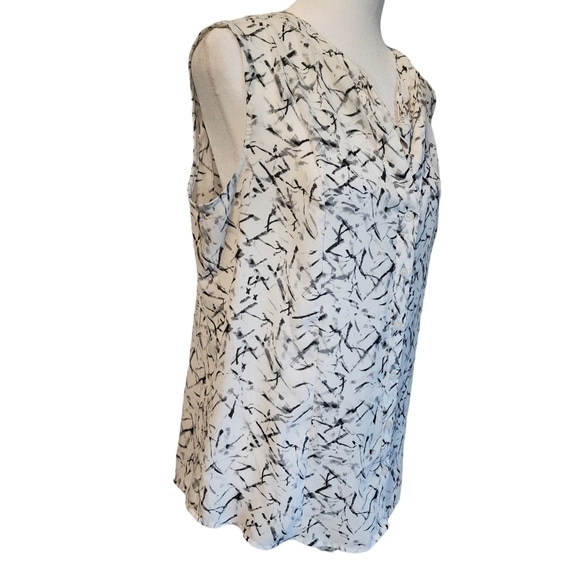 EUC Karl Langerfeld Paris Sleeveless Tie Neck Abstract Shell Blouse - Picture 4 of 10